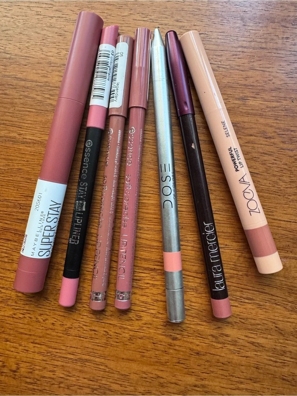 7 lip liners from Laura Mercier, zoeva, dose of colors, essence and maybelline